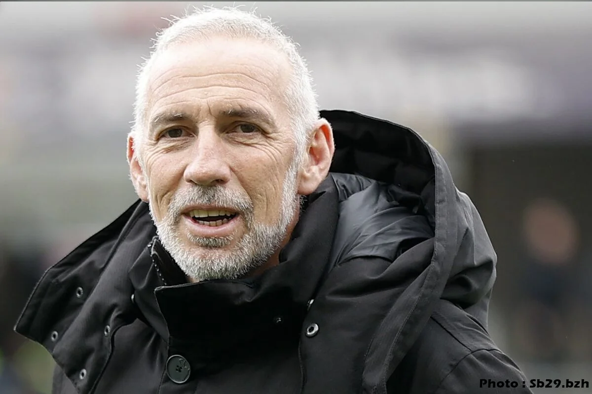 Ancien manager sportif du RC Lens et entraîneur de Brest, Eric Roy est décédé