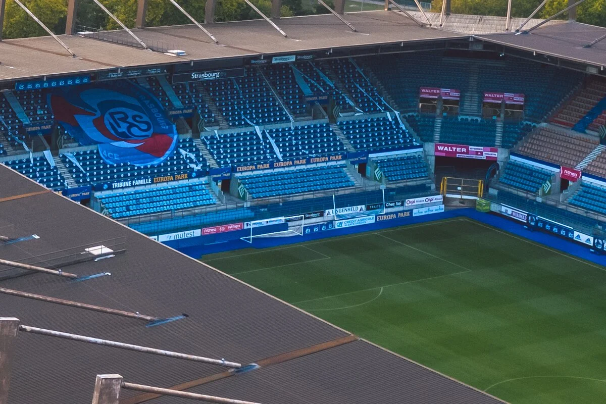Strasbourg s’ajoute à la longue liste des clubs de Ligue 1 qui changent d’entraîneur cet été