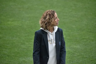 « Surprise », Sarah M’Barek se dit « pas informée officiellement » de son départ du Racing
