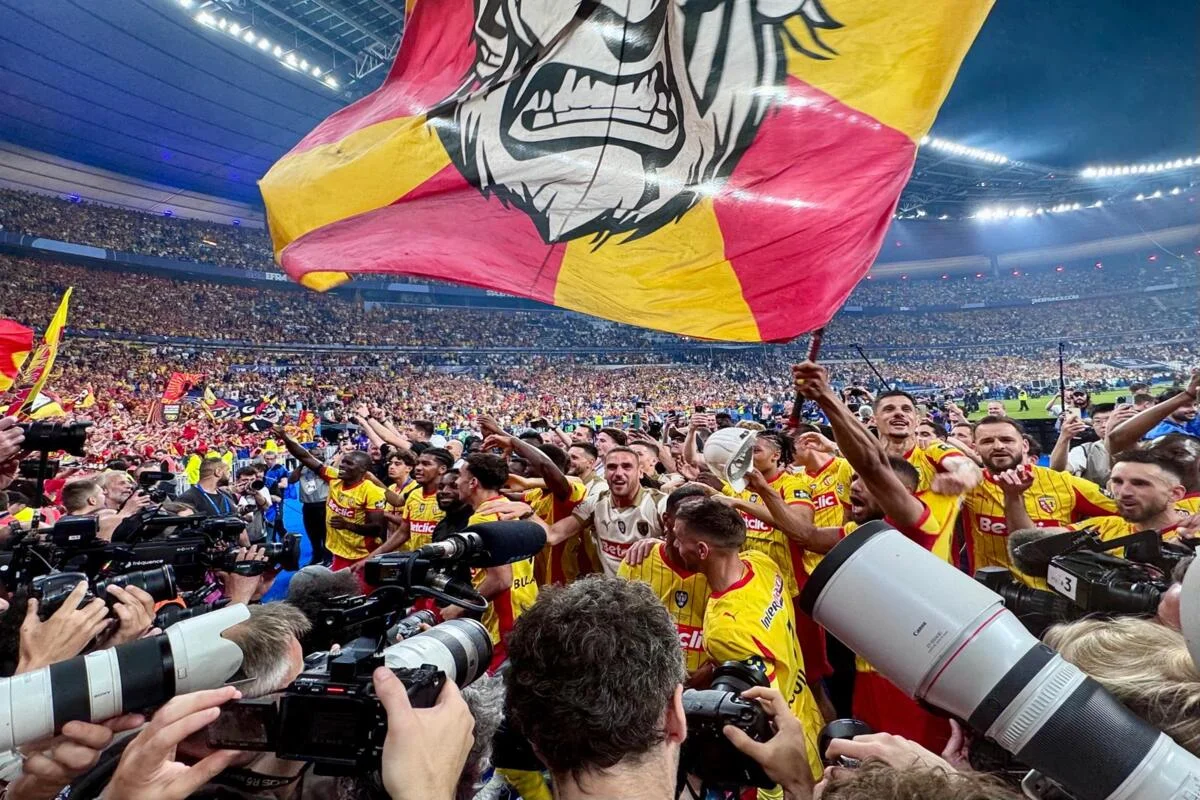 Le documentaire “Charbonneurs” désormais disponible gratuitement sur la chaîne YouTube de la Ligue 1