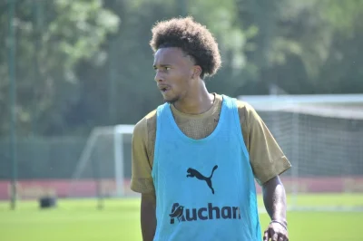 Parti libre du RC Lens cet été, Kembo Diliwidi a déjà fait ses premiers pas et marqué en Belgique
