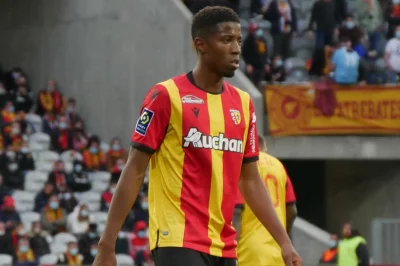 L’OGC Nice pense à Simon Banza pour renforcer son attaque