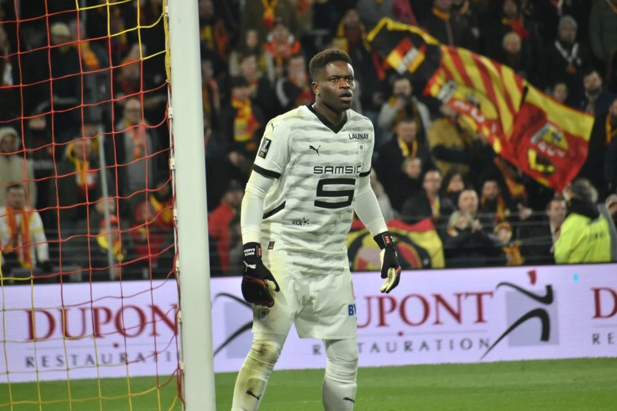 Vers un forfait de Brice Samba pour France-Angleterre, toujours un doute sur le gardien titulaire
