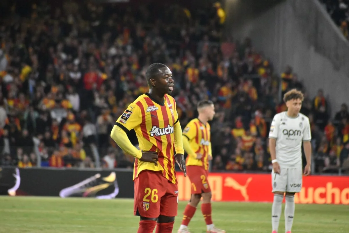 Parti du RC Lens il y a un an, Nampalys Mendy de retour sur le marché