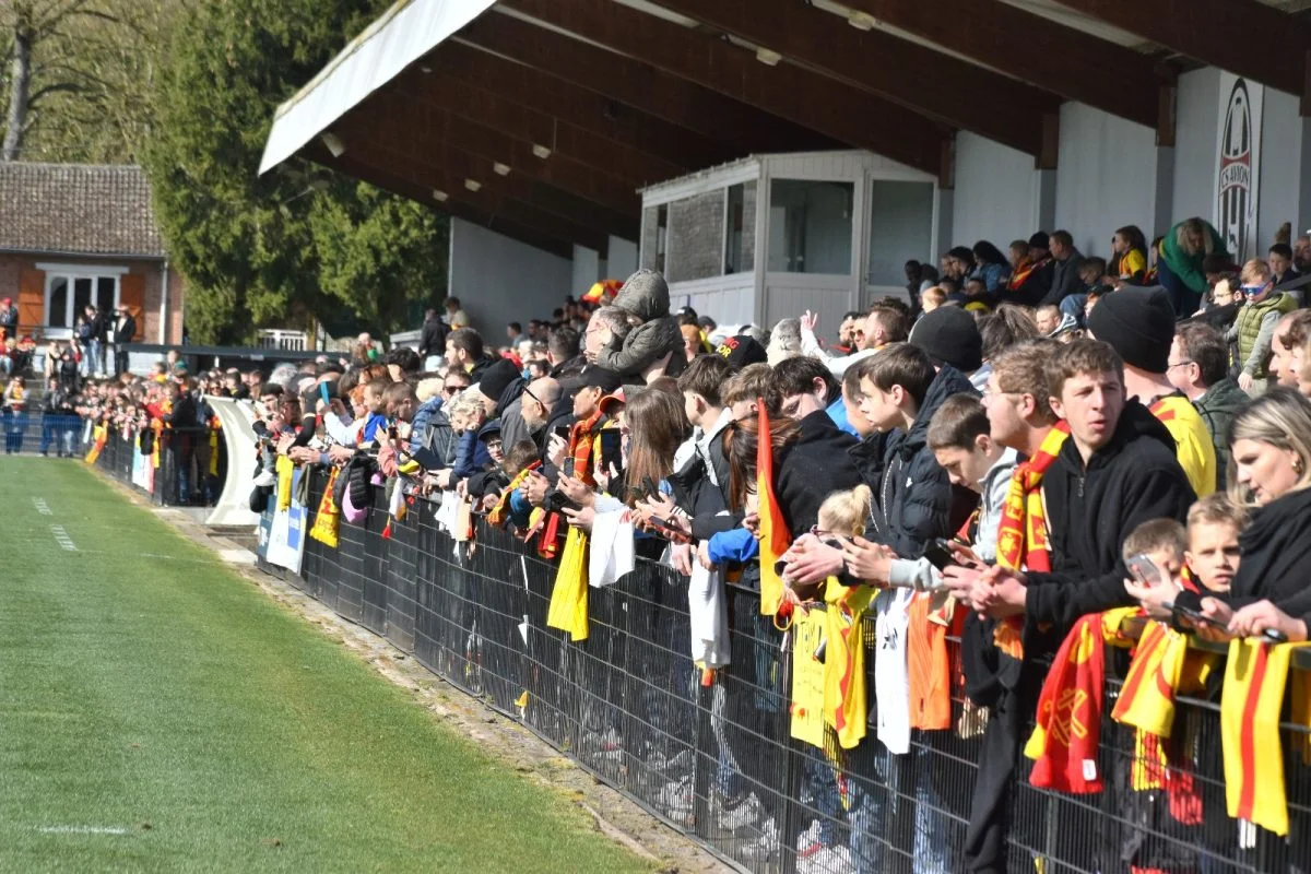 RC Lens-Charleroi se jouera à guichets fermés