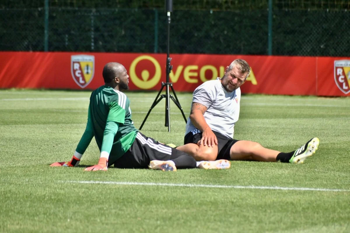 RC Lens-Charleroi, un match spécial pour le duo Koffi-Berthelin