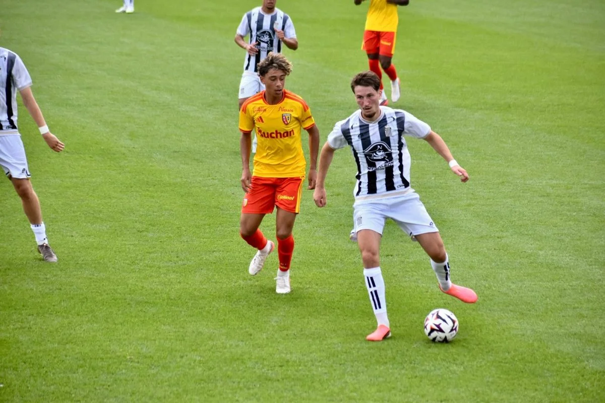 Mezian Mesloub, 16 ans, déjà en course pour une place dans le groupe professionnel ?