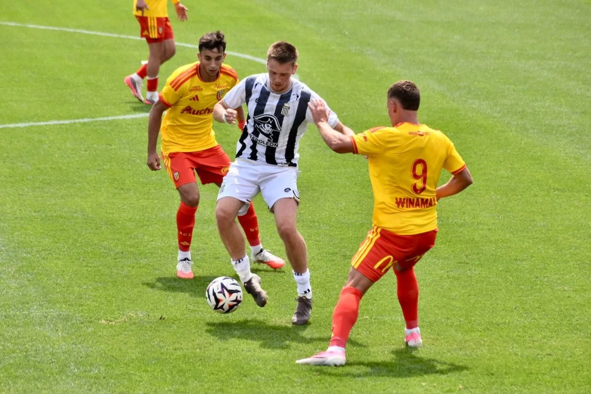 Crystal Palace puis Famalicão : le RC Lens ouvre sa Como Cup, c’est déjà l’heure des retrouvailles avec Pierre Sage