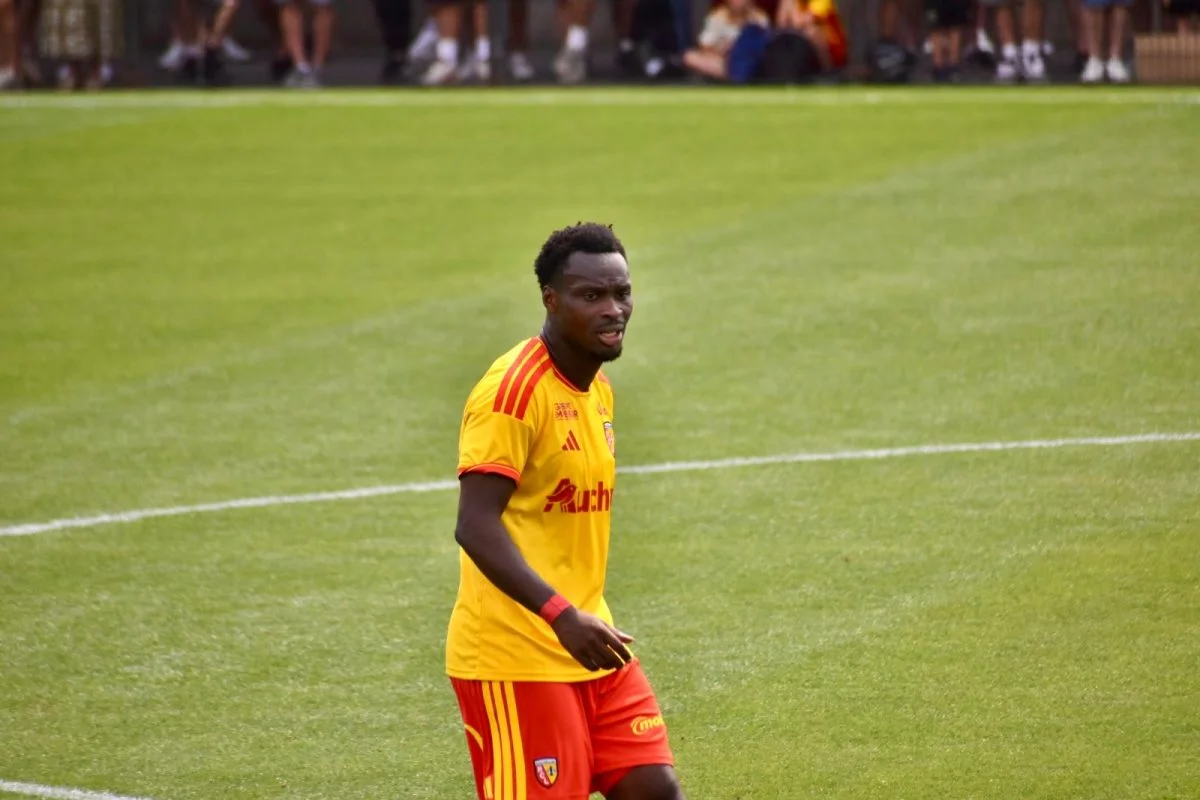 Samson Baidoo annoncé absent pour les trois prochains mois