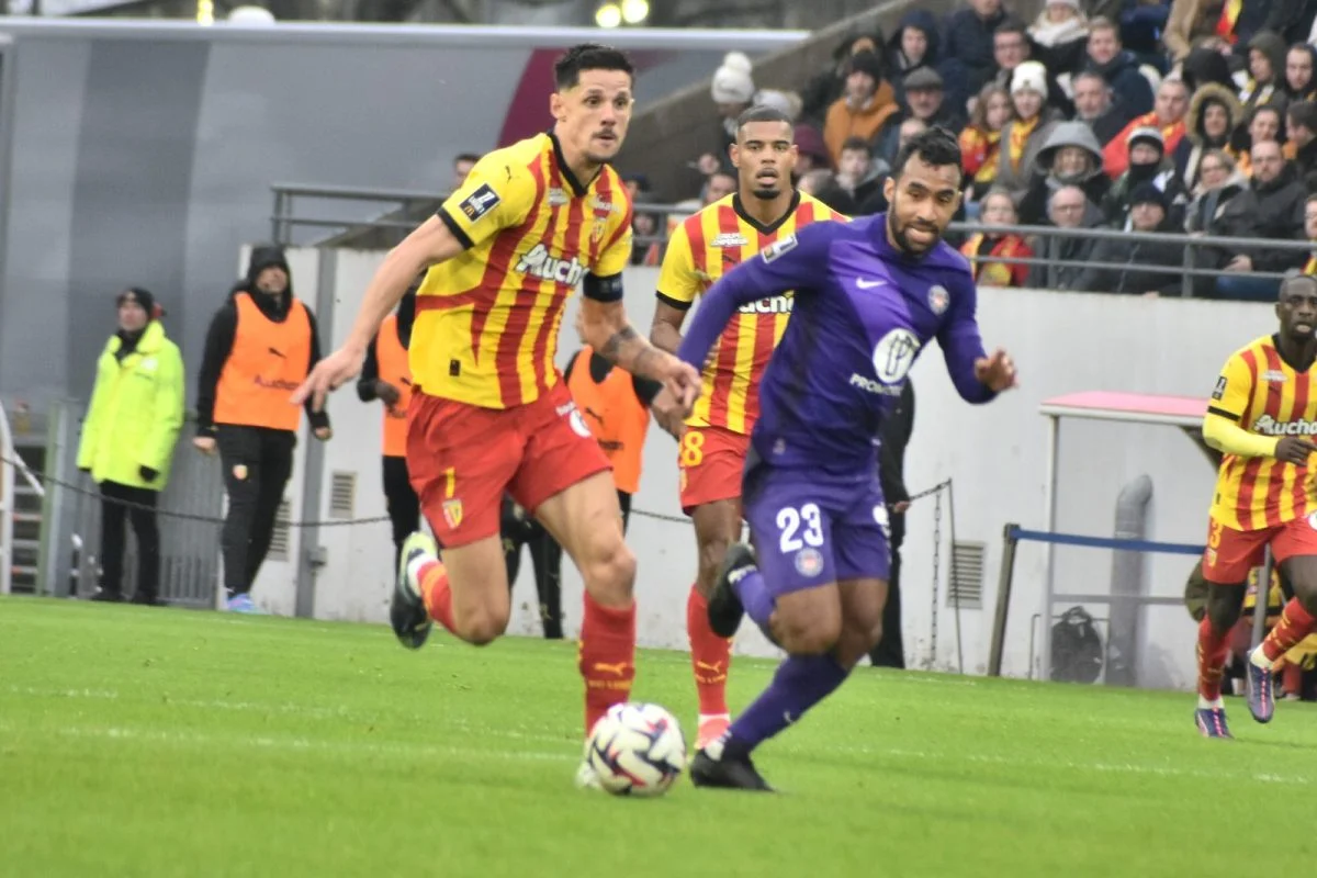 Après Melayro Bogarde, le RC Lens a coché un milieu du TFC pour remplacer Mamadou Sangaré