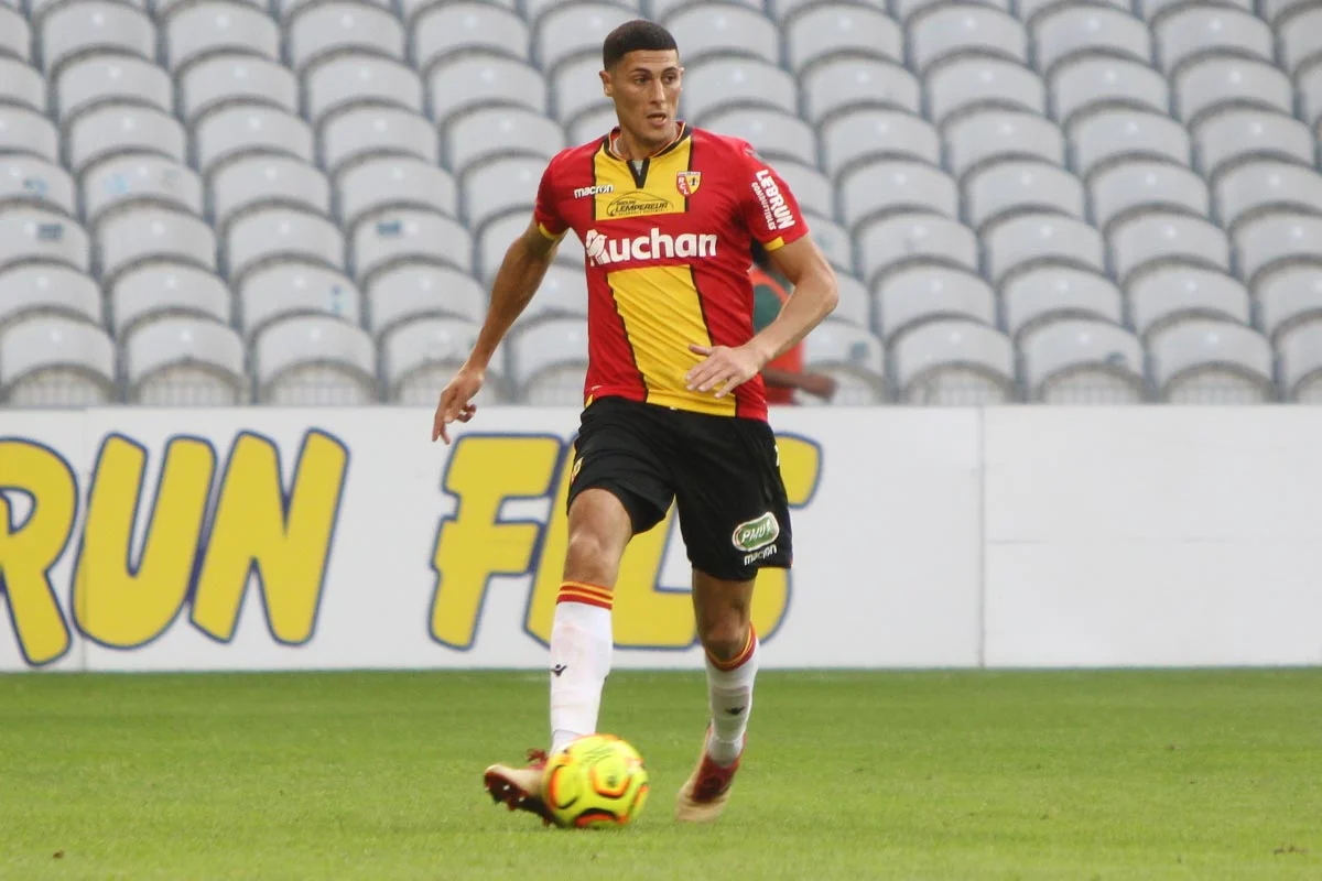 « Lens, c’est ce qui se fait de mieux » : l’ancien Lensois Mehdi Tahrat valide le choix de Yacine Titraoui