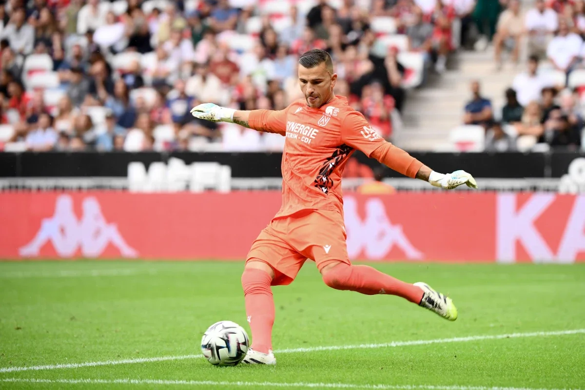 FC Nantes : Anthony Lopes a une touche en Espagne