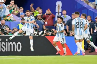 CDM : Lionel Messi efface un record de CR7