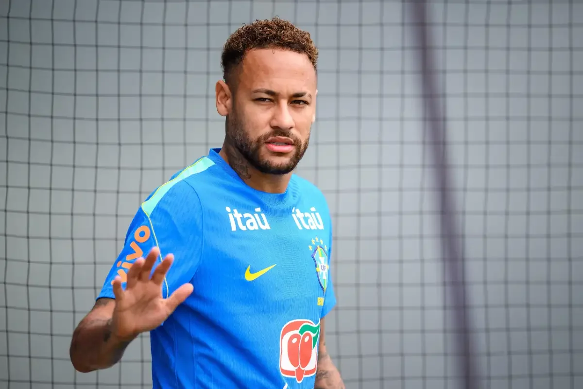 Brésil : Ancelotti fait une annonce risquée sur Neymar
