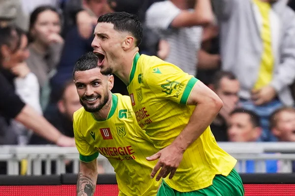 Humiliation totale - Débrief et NOTES des joueurs (Nantes 3-0 OM)