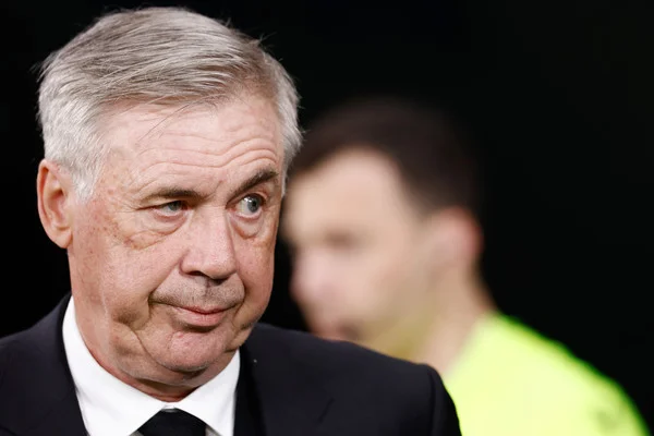 Real : les vérités d'Ancelotti sur le vestiaire