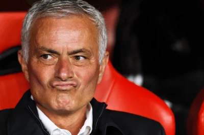 Mercato : Benfica ne lâche pas Mourinho