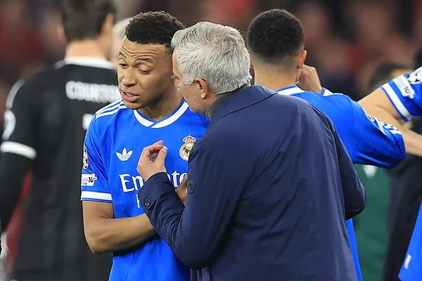 Real : Mourinho et Mbappé, une collaboration à risques