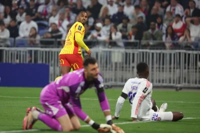 Lyon, l'humiliation à moindre coût - Débrief et NOTES des joueurs (OL 0-4 Lens)