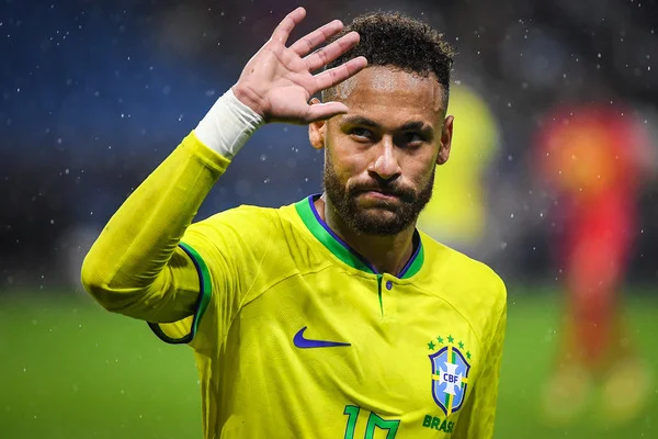 Brésil : Neymar, l'inquiétude grimpe...