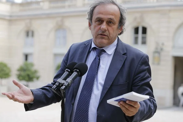 Equipe de France : Platini défend et soutient Mbappé, mais...