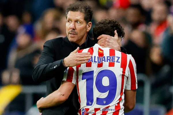 Barça : 100 M€ pour Alvarez, l'Atletico répond avec une offre... pour Yamal