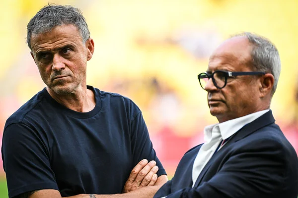 Mercato : le PSG abandonne deux pistes