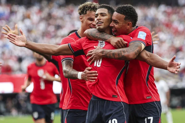 Avec un excellent Bellingham, l'Angleterre assure sa 1ère place - Débrief et NOTES des joueurs (Panama 0-2 Angleterre)