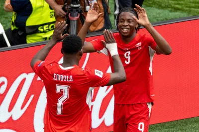 Tranquille pour la Nati - Débrief et NOTES des joueurs (Suisse 2-0 Algérie)