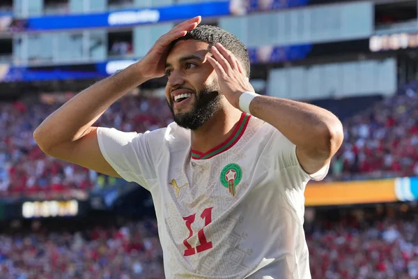 Journal des Transferts : le PSG a recalé Saibari, les demandes du LOSC pour Bouaddi, Leao attire du monde...