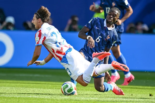 Billet (de C. Barbier) : "les Bleus, les voyous et l'aveugle"