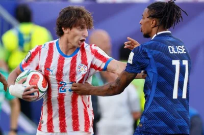 Mercato : après son match polémique contre les Bleus, un Paraguayen pourrait signer en L1 !