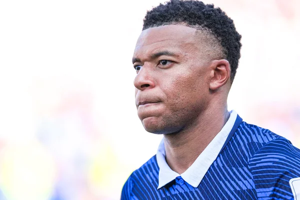Equipe de France : la longue lettre de Mbappé sur le Mondial