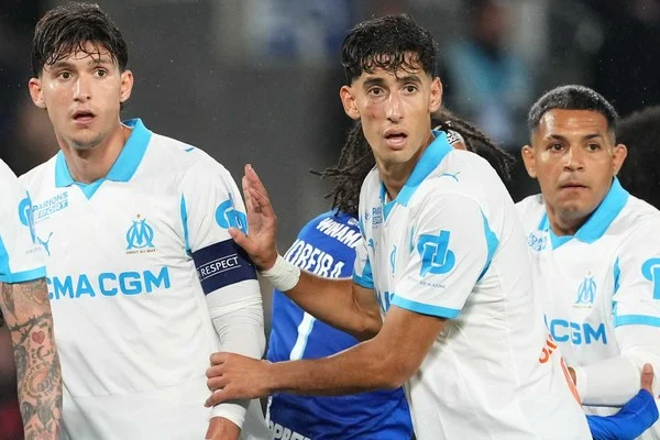 OM : un casse-tête se dessine en défense