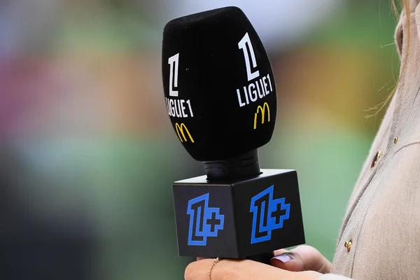 Droits TV : où regarder le football en 2026-2027 ?