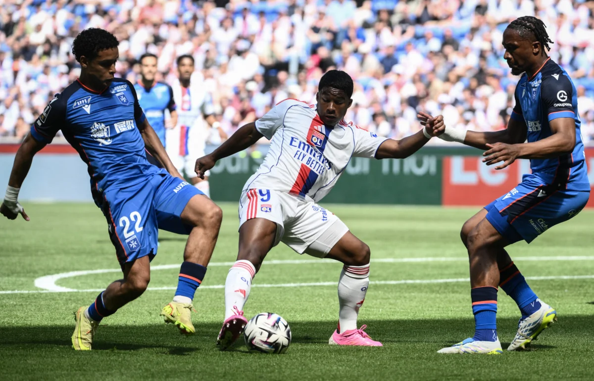 Endrick : "Bien finir avec l'OL pour être à la Coupe du monde"