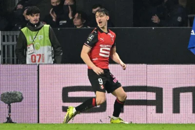 OL - Rennes (4-2) : Esteban Lepaul fait perdurer la tradition des anciens