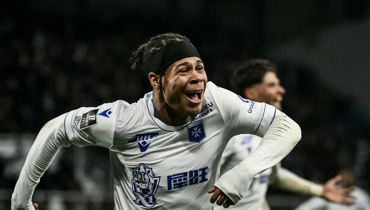 OL - Mercato : un milieu auxerrois dans le viseur ?