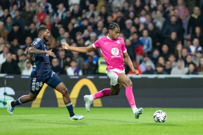 L'OL s'incline à Toulouse (2-1) et perd très gros