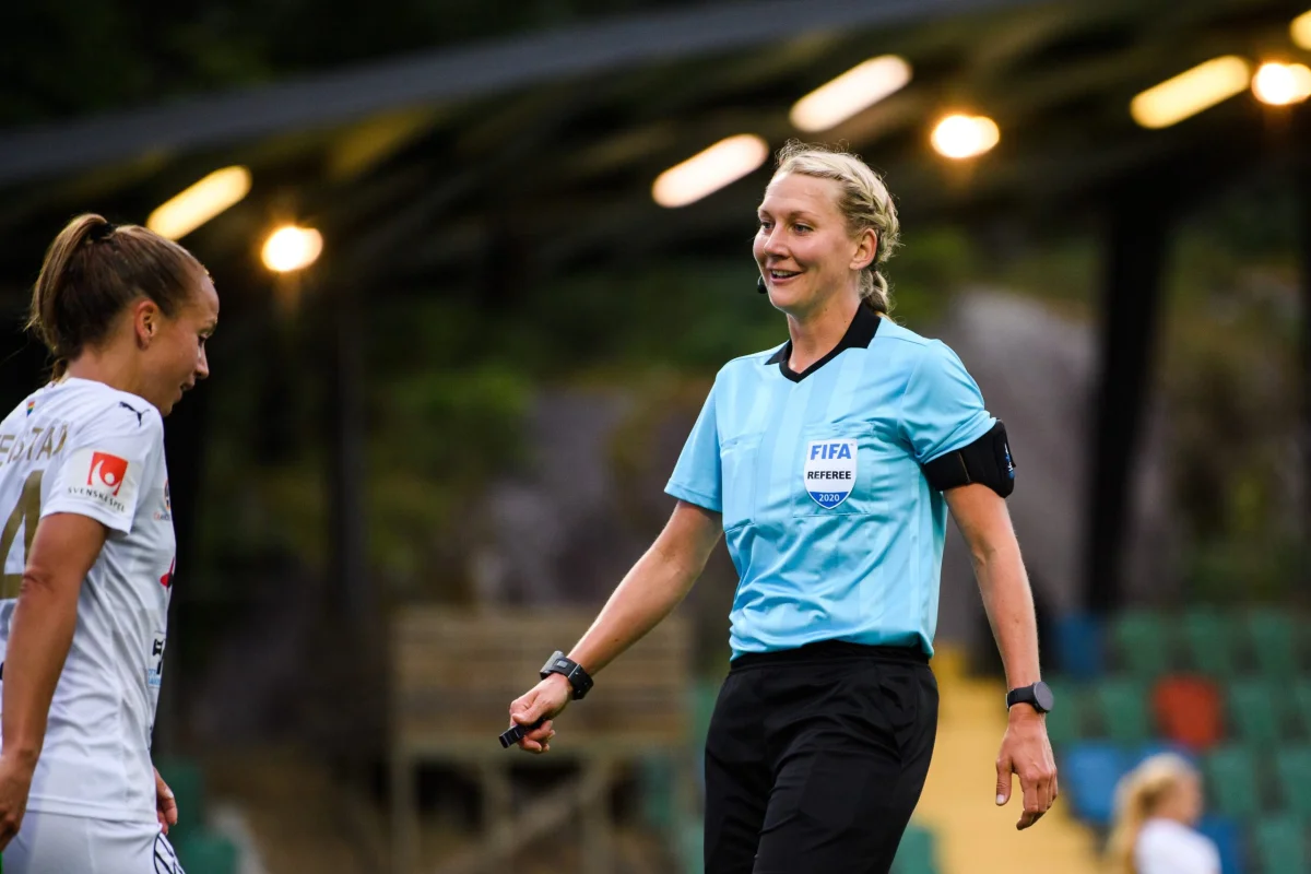 On connaît l'arbitre de la finale Barcelone - OL Lyonnes en Ligue des champions