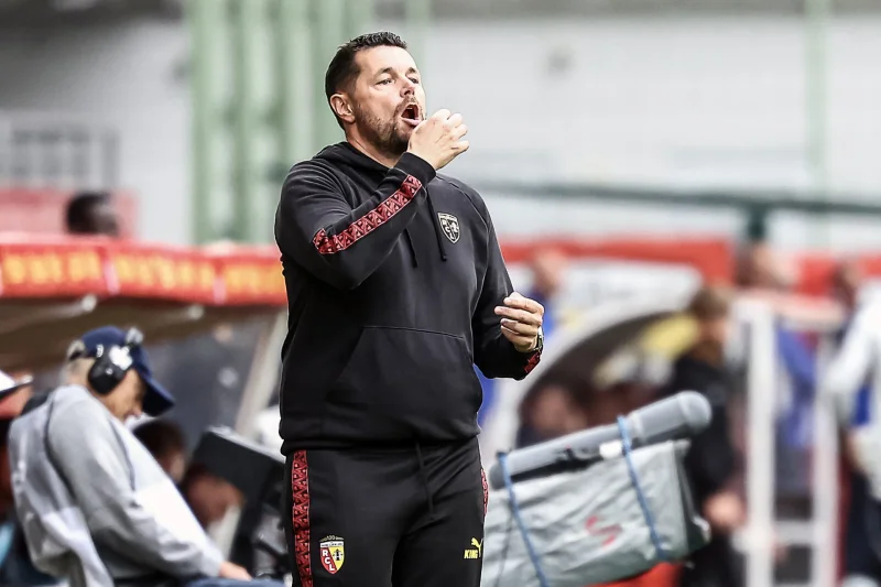 Lens en roue libre contre l’OL ? Sage répond
