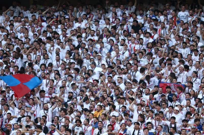 OL - Lens : opération "tous en blanc" au Parc OL