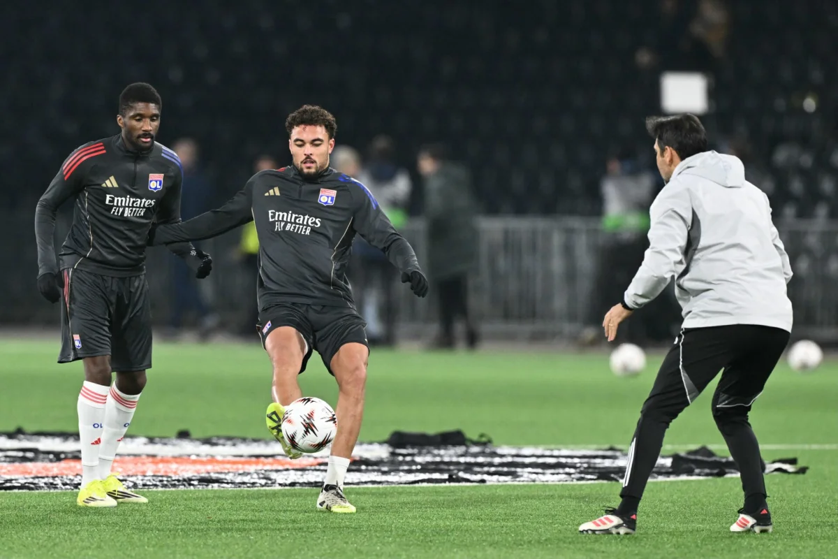 OL - Lens (0-4) : la raison de la sortie de Kluivert à la mi-temps