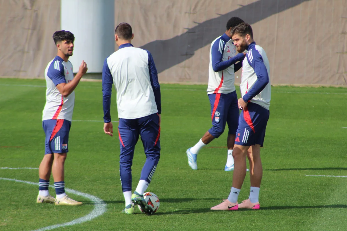 Mercato : les options d'achat fixées par l'OL n'ont pas trouvé grâce auprès des clubs acheteurs