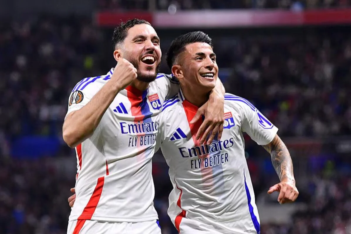 Coup d’envoi de la Coupe du monde avec plusieurs joueurs et anciens de l’OL