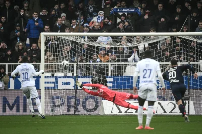 Ligue 1 : Dominik Greif, roi des mises en échec sur penalty