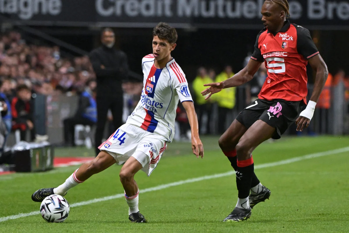 OL : Khalis Merah se maintient en forme avec Georges Mikautadze