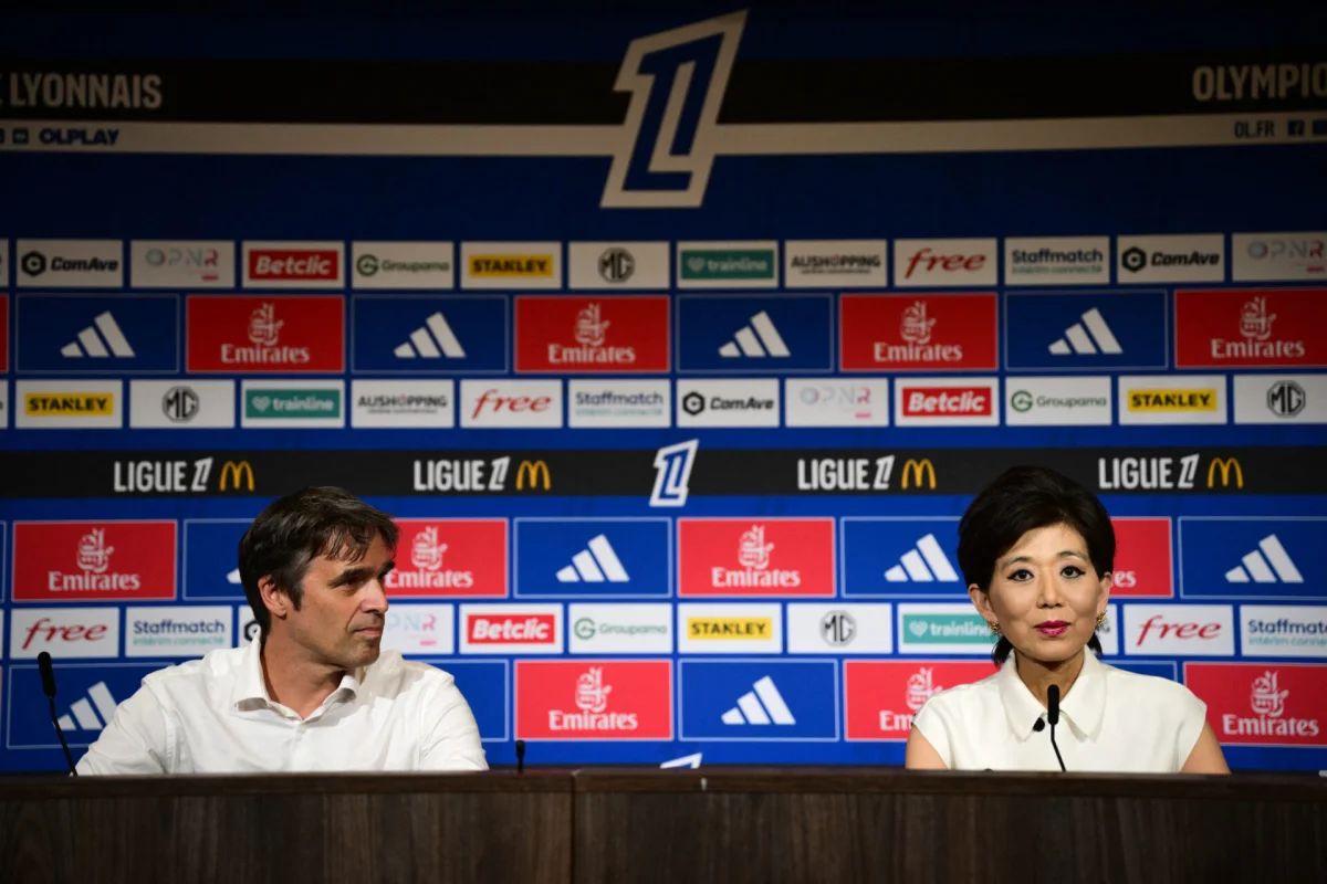 Face à la DNCG, l'OL doit aussi penser vente du club