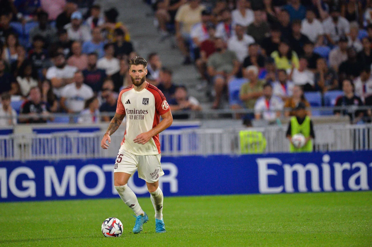 OL - Mercato : des prêts pour Matt Turner et Duje Caleta-Car ?