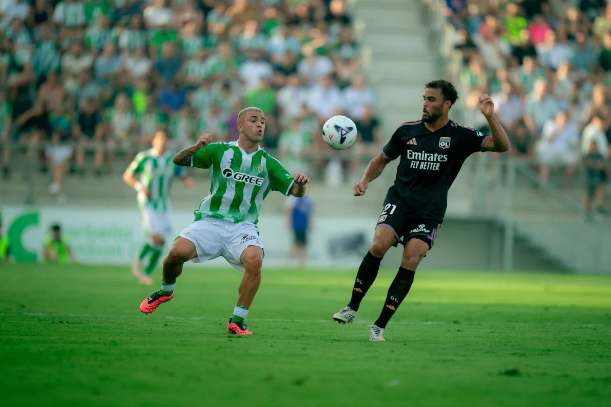 L'OL termine sa préparation par une défaite embarrassante contre le Betis